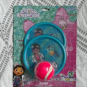 Gabby’s Dollhouse Pink and Blue Catch Game